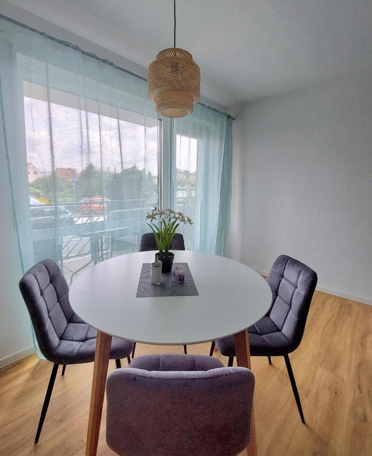 Moderne Wohnung Mit Vollausstattung In Ruhiger Lage, W-Lan Grossrohrsdorf Ngoại thất bức ảnh